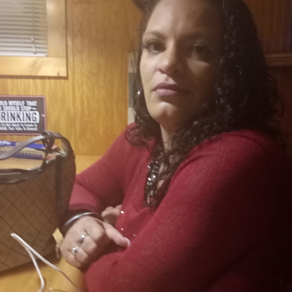 Meet your Posher, JoenBarbz - Picture 6 of 6